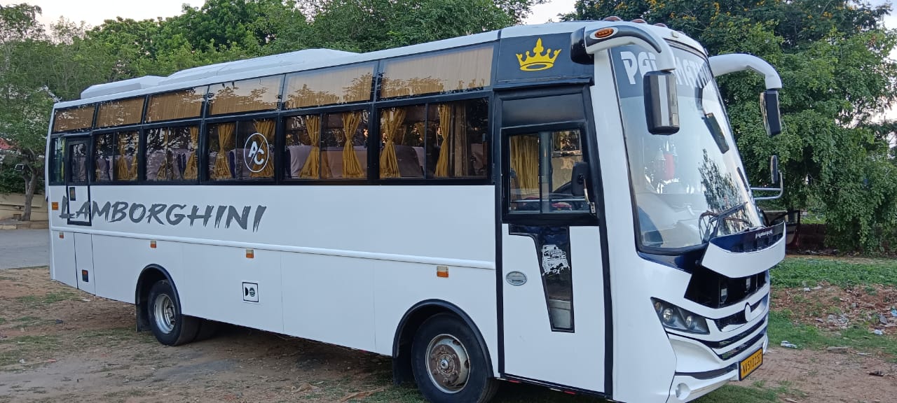 Mini AC Coach - image 3