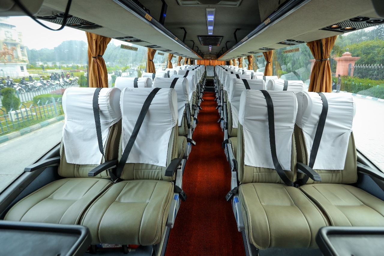 Volvo Coach - image 2